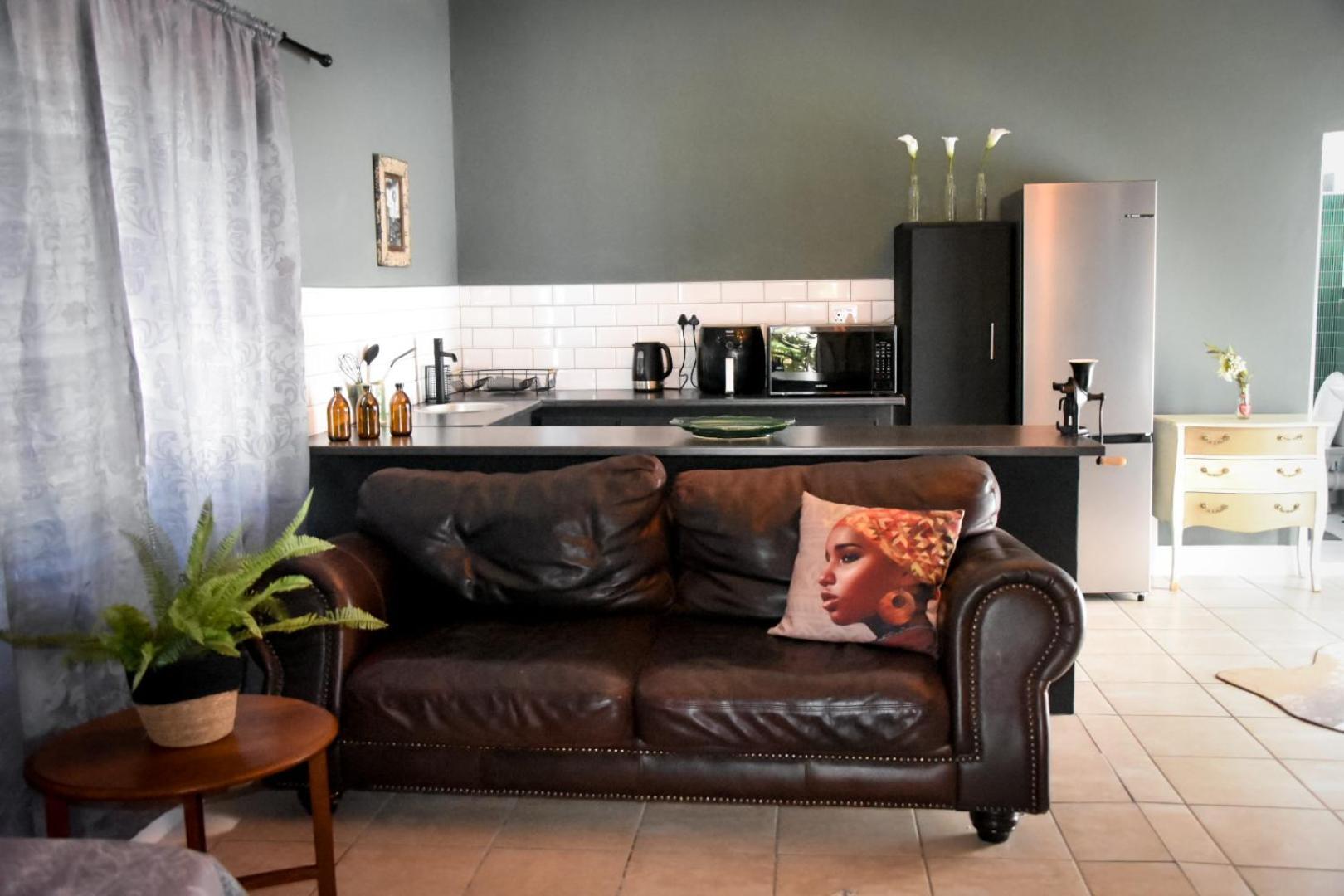 Little Lamb Apartment Beaufort West Exterior photo